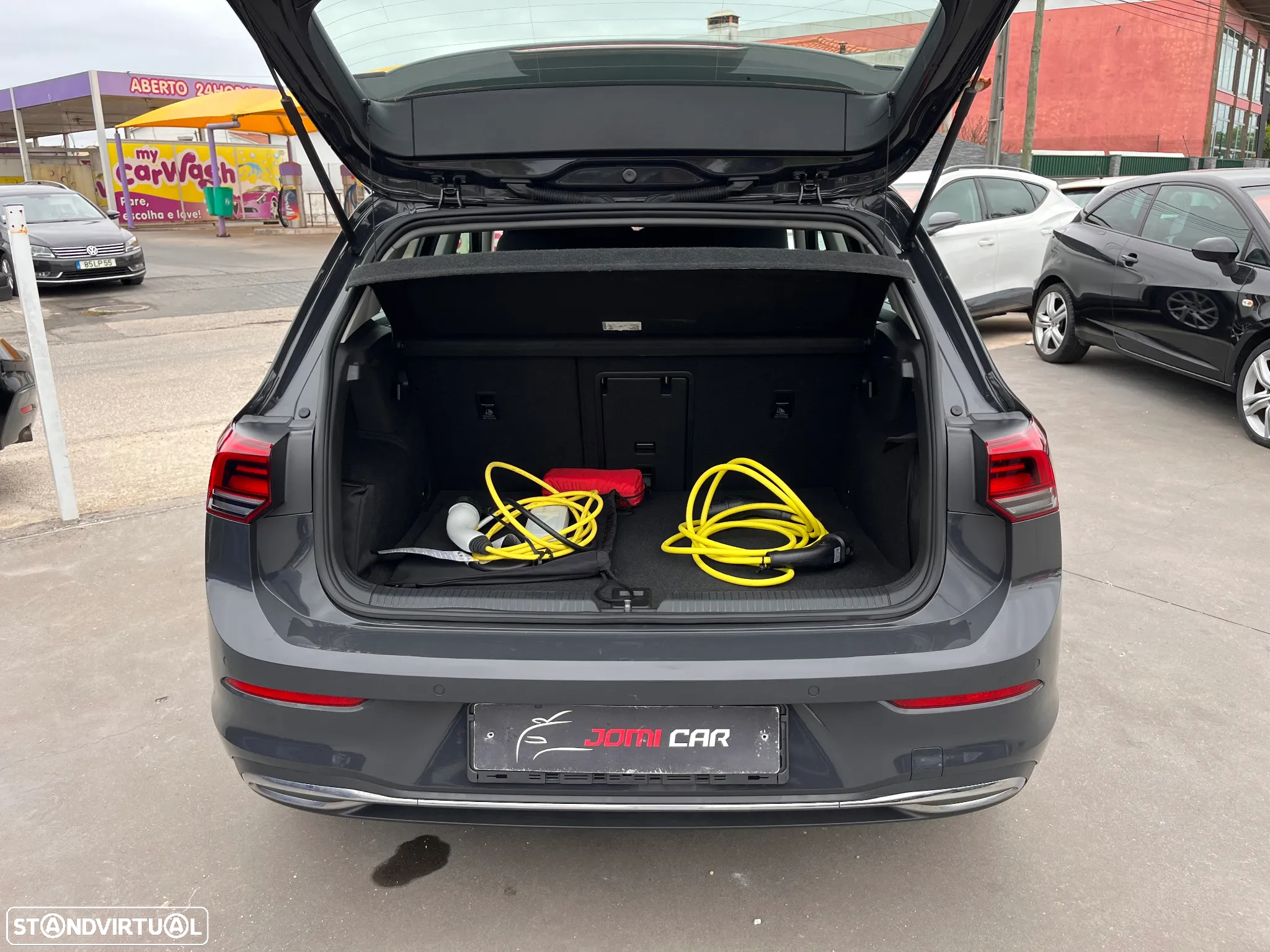 VW Golf 1.4 TSI e-Hybrid DSG - 10
