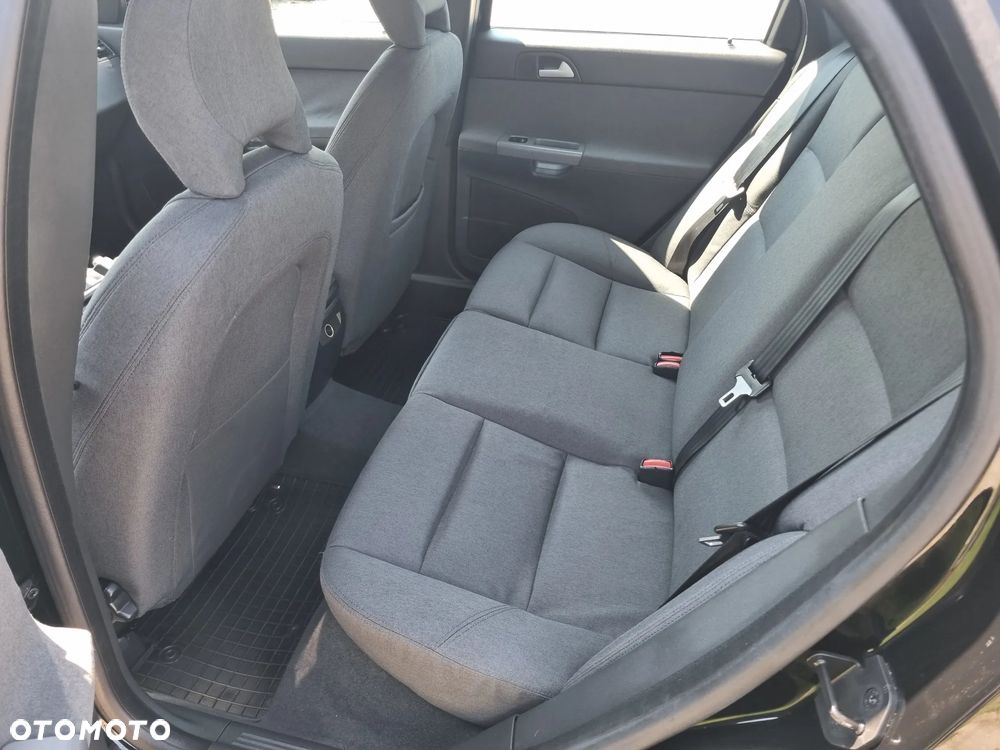 Volvo S40 1.6 - 19