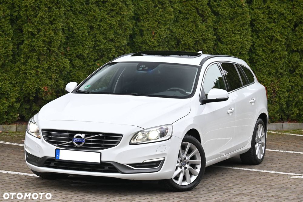 Volvo V60 D4 Drive-E Summum - 1