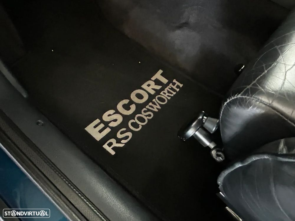 Ford Escort 2.0i RS Cosworth - 7