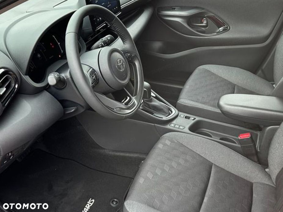 Toyota Yaris Hybrid 1.5 Selection Style - 5