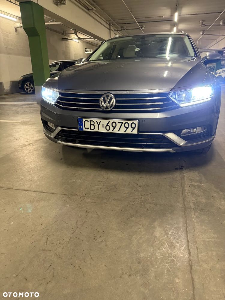 Volkswagen Passat Alltrack 2.0 TSI (BMT) 4Motion DSG - 9