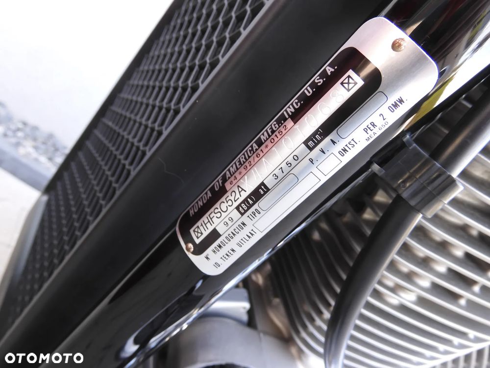 Honda VTX - 23
