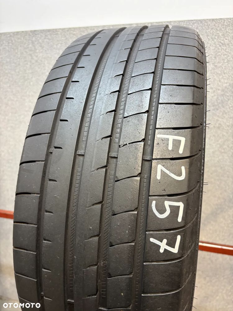 1 OPONA LETNIA GOODYEAR 235/45/20  100V - 3