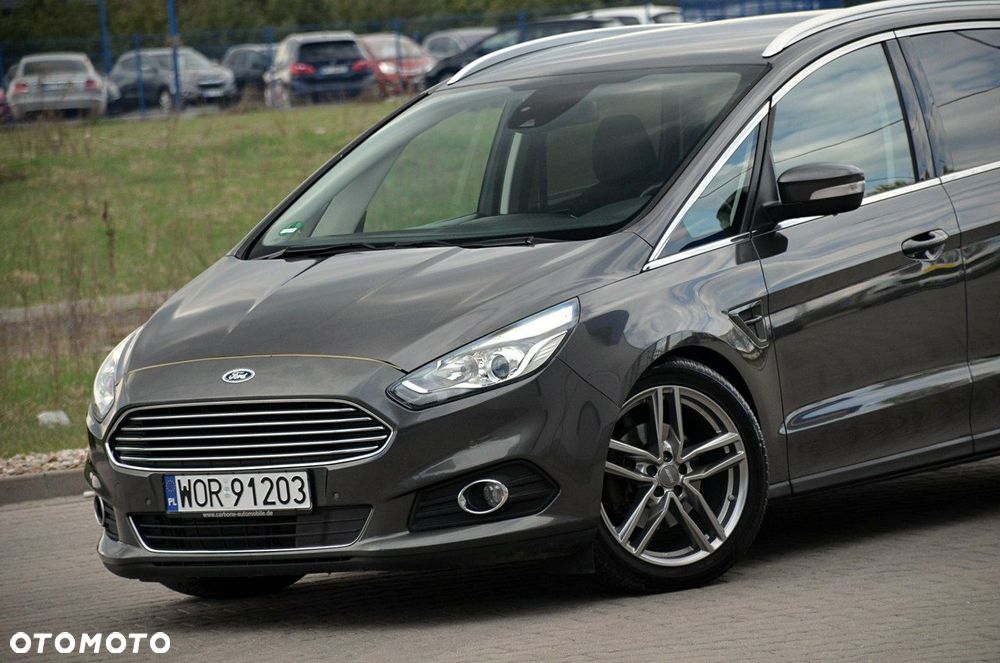 Ford S-Max - 8