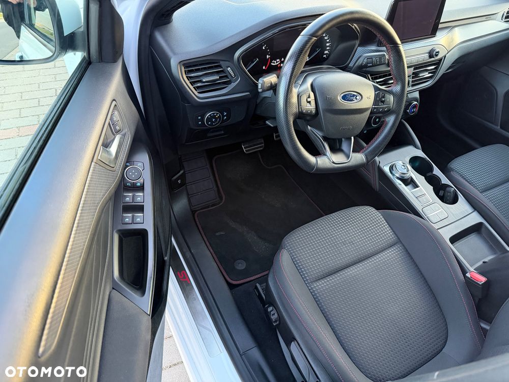 Ford Focus 1.5 EcoBlue ST-Line - 8