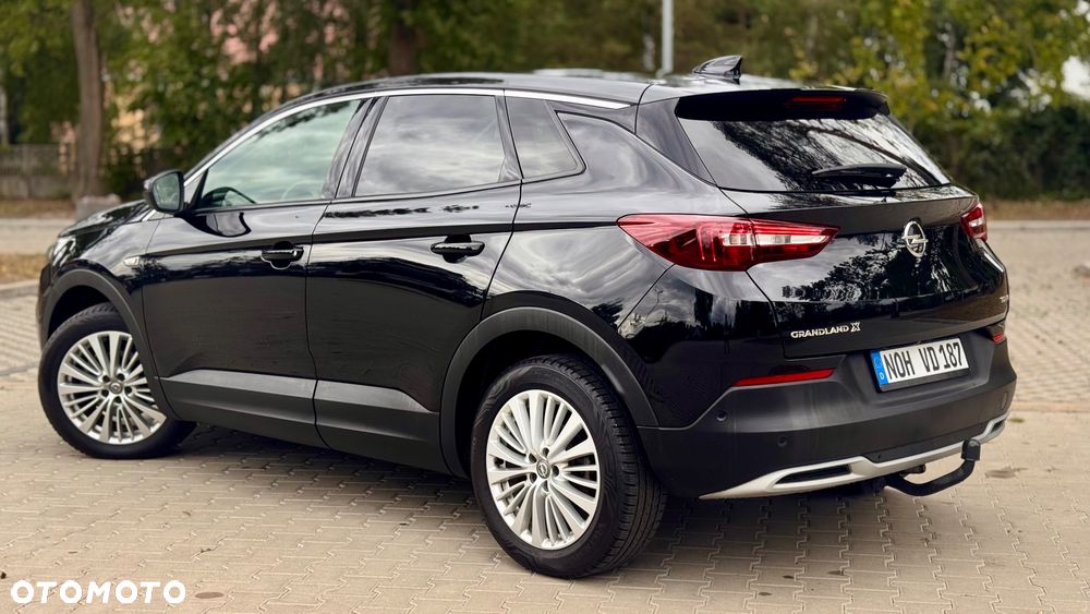Opel Grandland X 1.2 Start/Stop Automatik Business INNOVATION - 29
