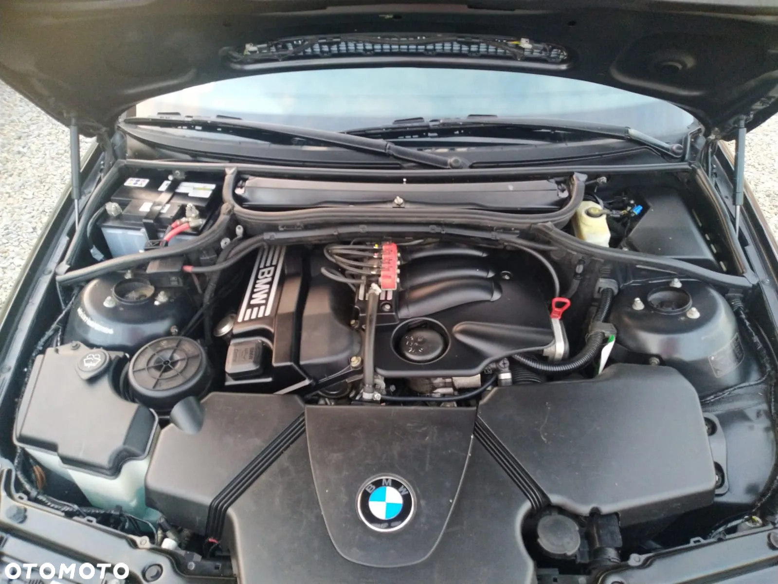 BMW Seria 3 318i - 9