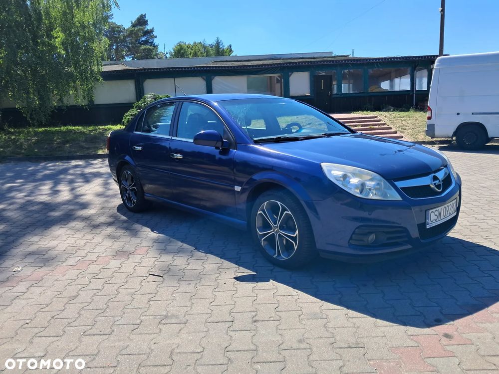 Opel Vectra 1.9 CDTI Essentia - 4
