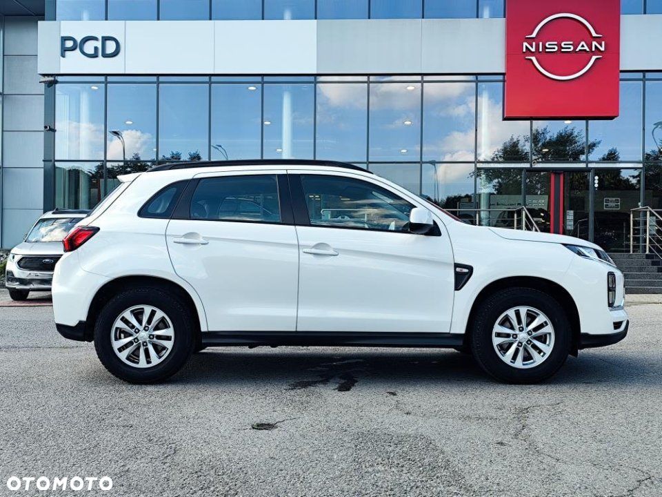 Mitsubishi ASX - 4