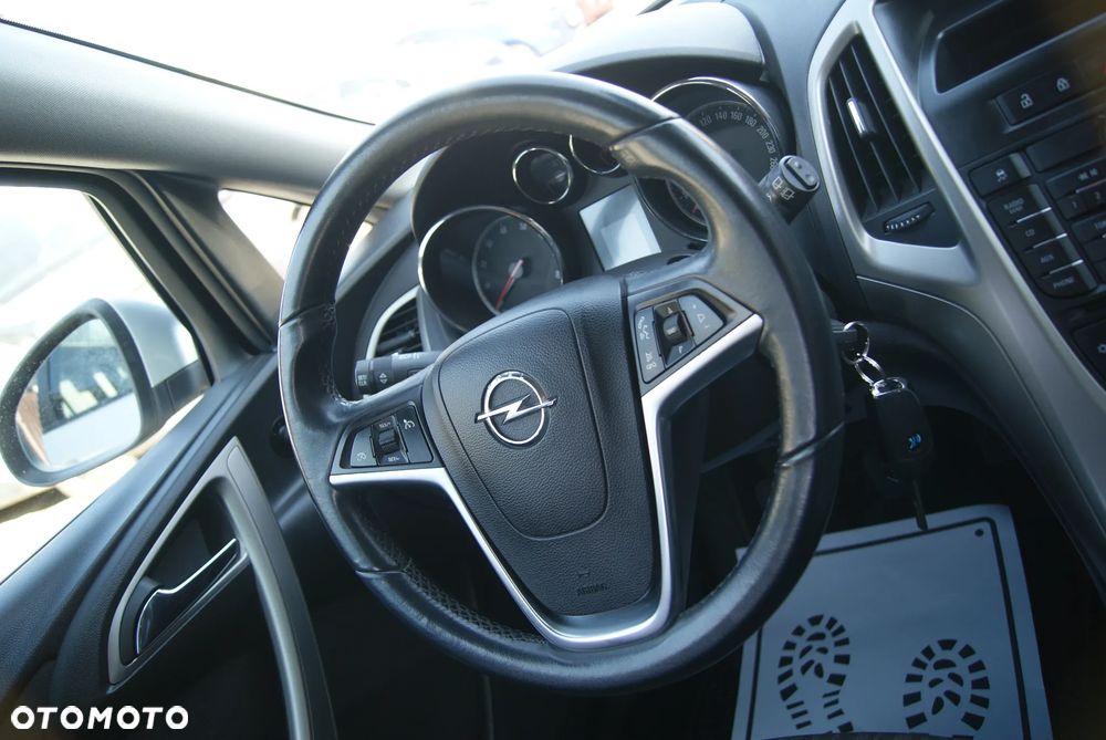 Opel Astra 1.4 ecoFLEX Cosmo - 13