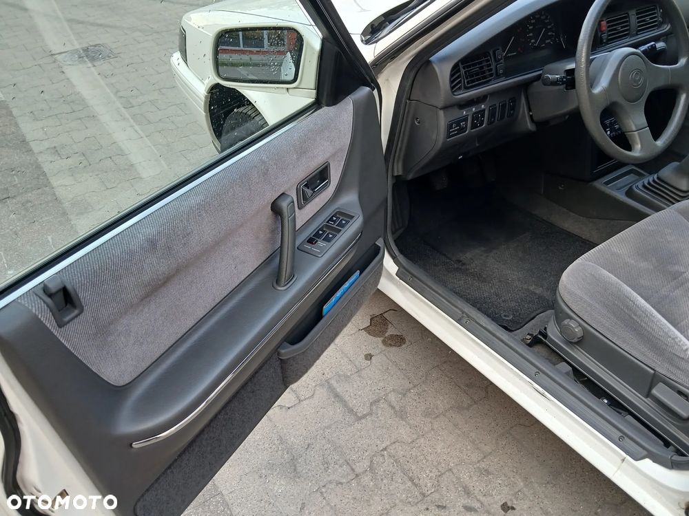 Mazda 626 2.0 GLX - 18