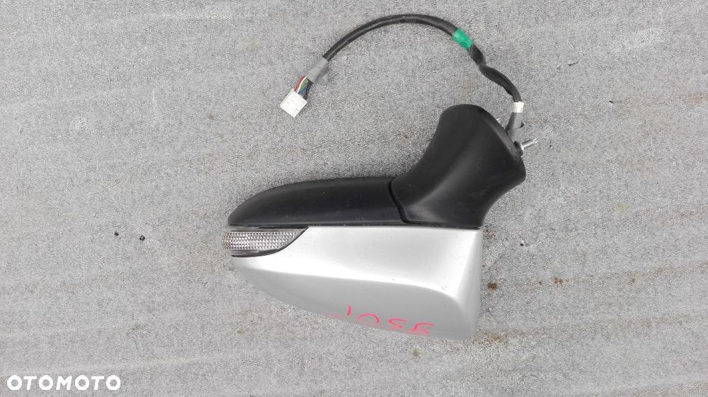 TOYOTA AURIS II LUSTERKO ZEWNETRZNE LEWE EUROPA 9 PIN - 2