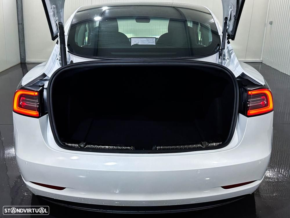 Tesla Model 3 Standard Range Plus RWD - 31