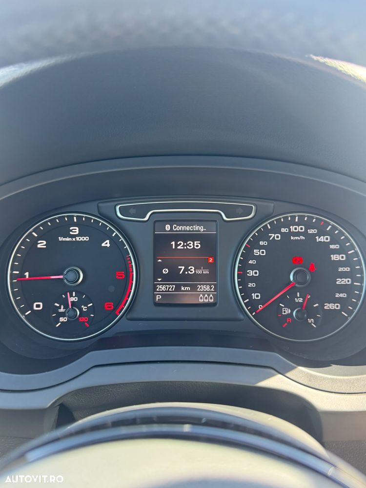 Audi Q3 2.0 TDI Quattro S tronic - 6