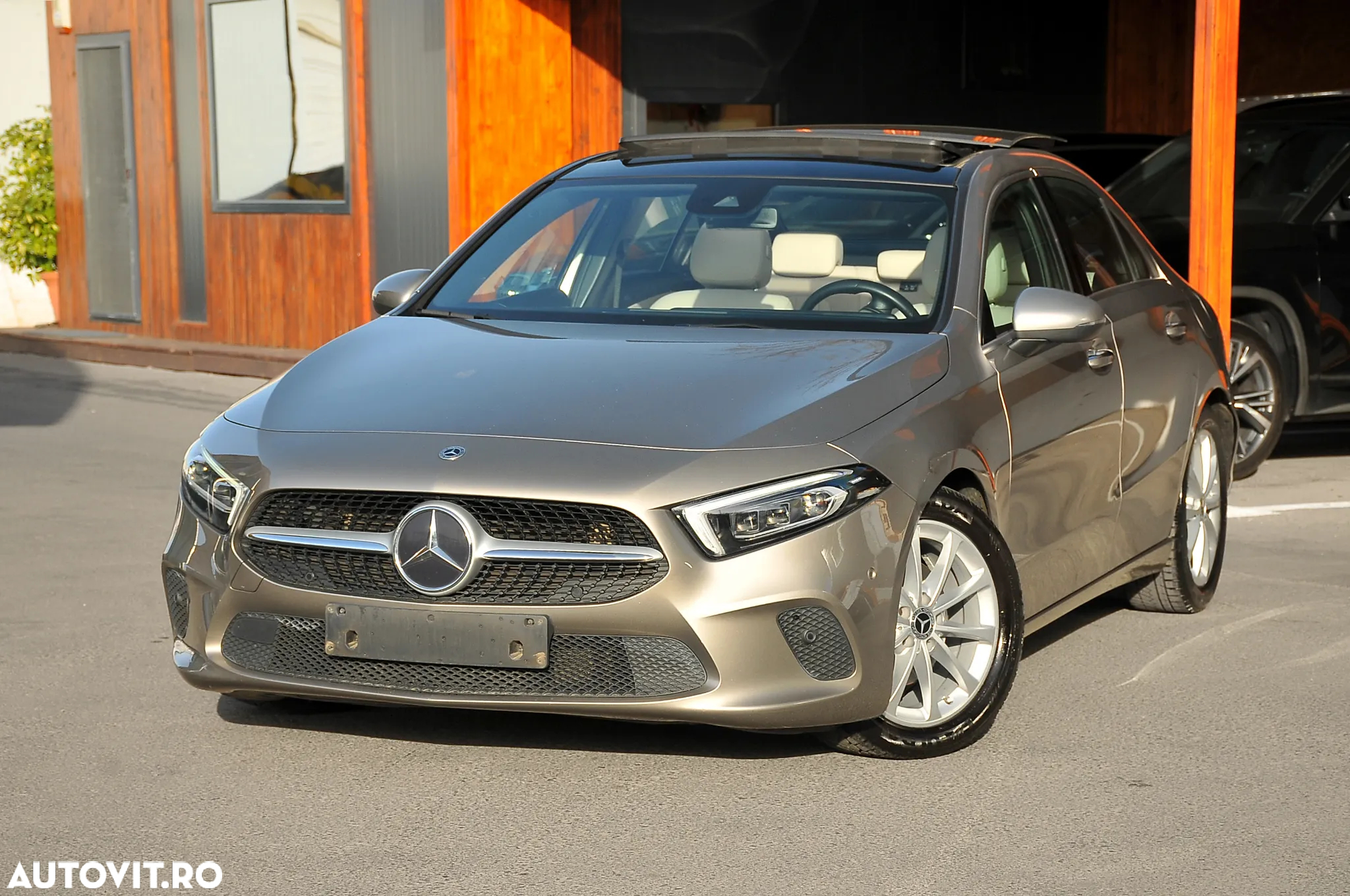 Mercedes-Benz A 180 d 7G-DCT Progressive - 9