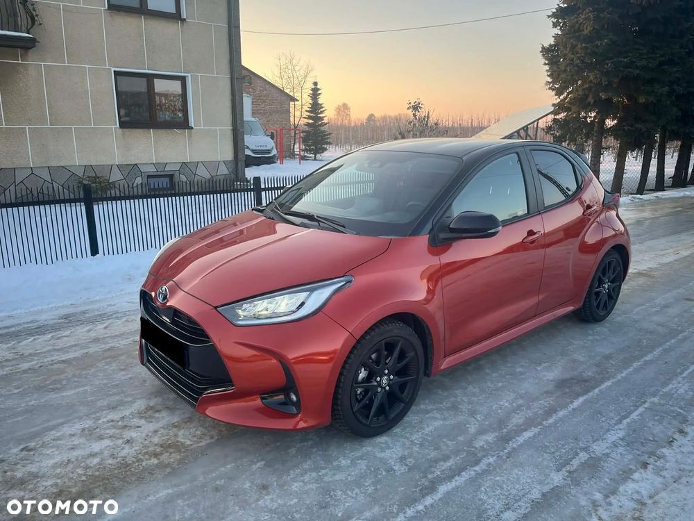 Toyota Yaris Hybrid 1.5 Style - 1