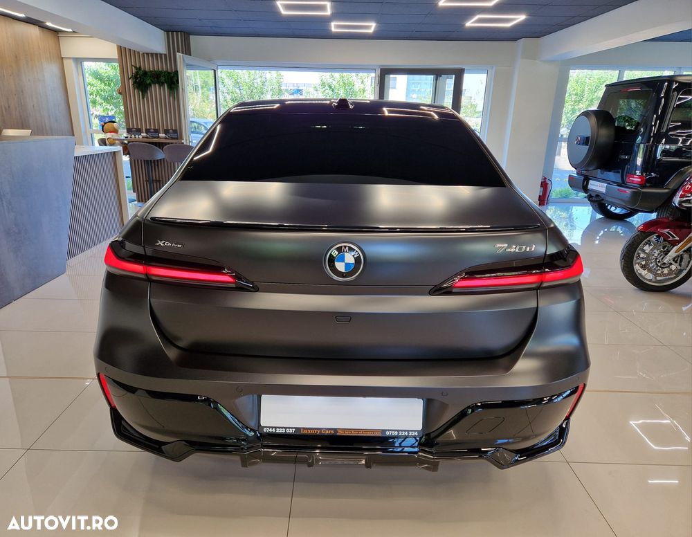 BMW Seria 7 740d xDrive MHEV - 5