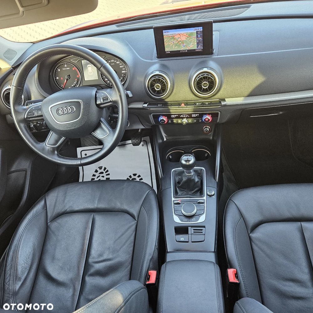 Audi A3 Sportback 1.6 TDI Ambition - 30