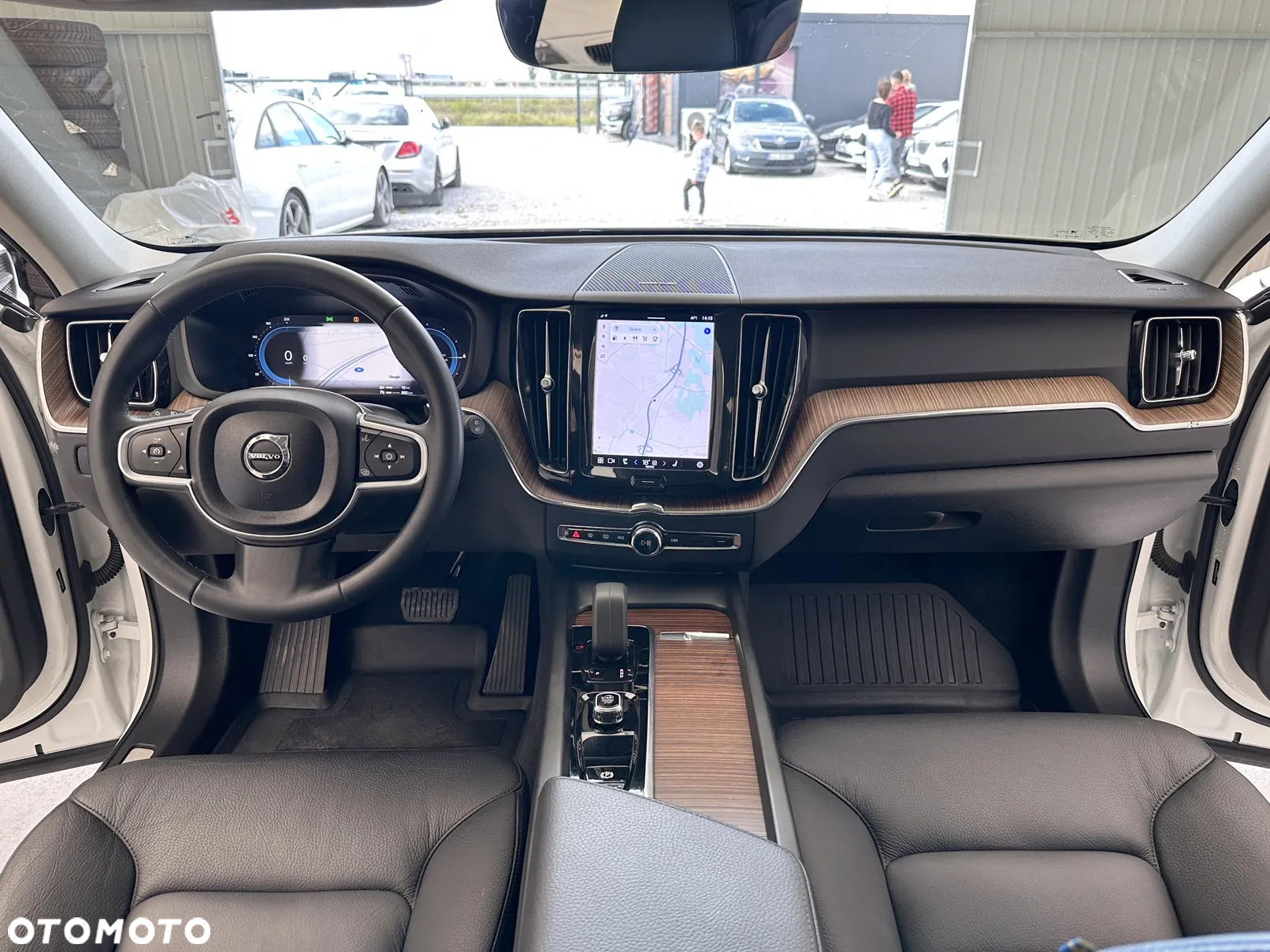 Volvo XC 60 T8 Plug-In Hybrid AWD Inscription - 6