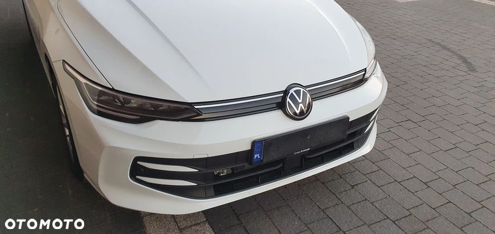 Volkswagen Golf - 6