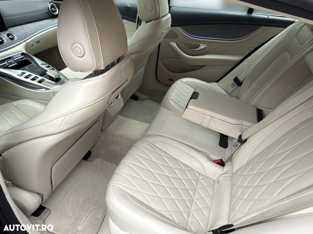 Mercedes-Benz AMG GT 4-door Coupe 43 4Matic+ - 13