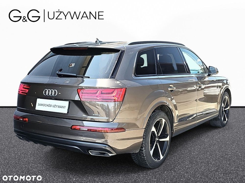 Audi Q7 - 6
