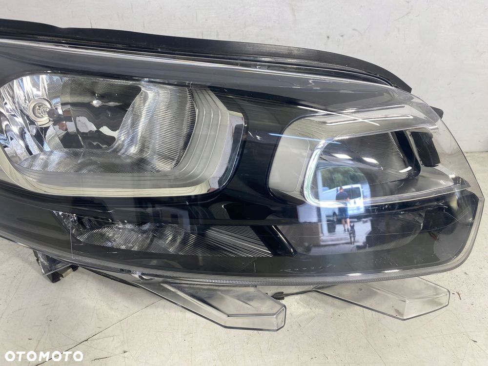 lampa prawy przód prawa przednia citroen jumpy iii expert proace eu - 3