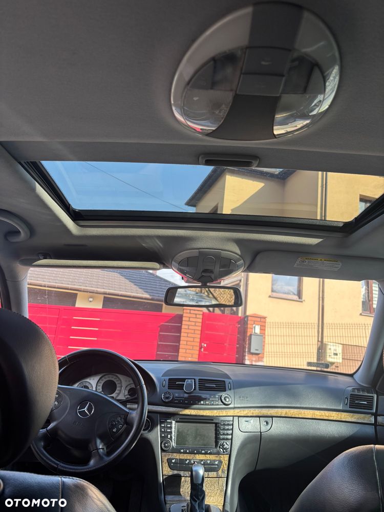 Mercedes-Benz Klasa E 320 CDI 4-Matic Avantgarde - 28