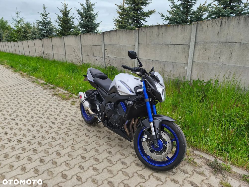 Yamaha FZ8 - 2