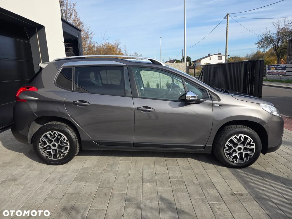Peugeot 2008 PureTech 110 Style - 12