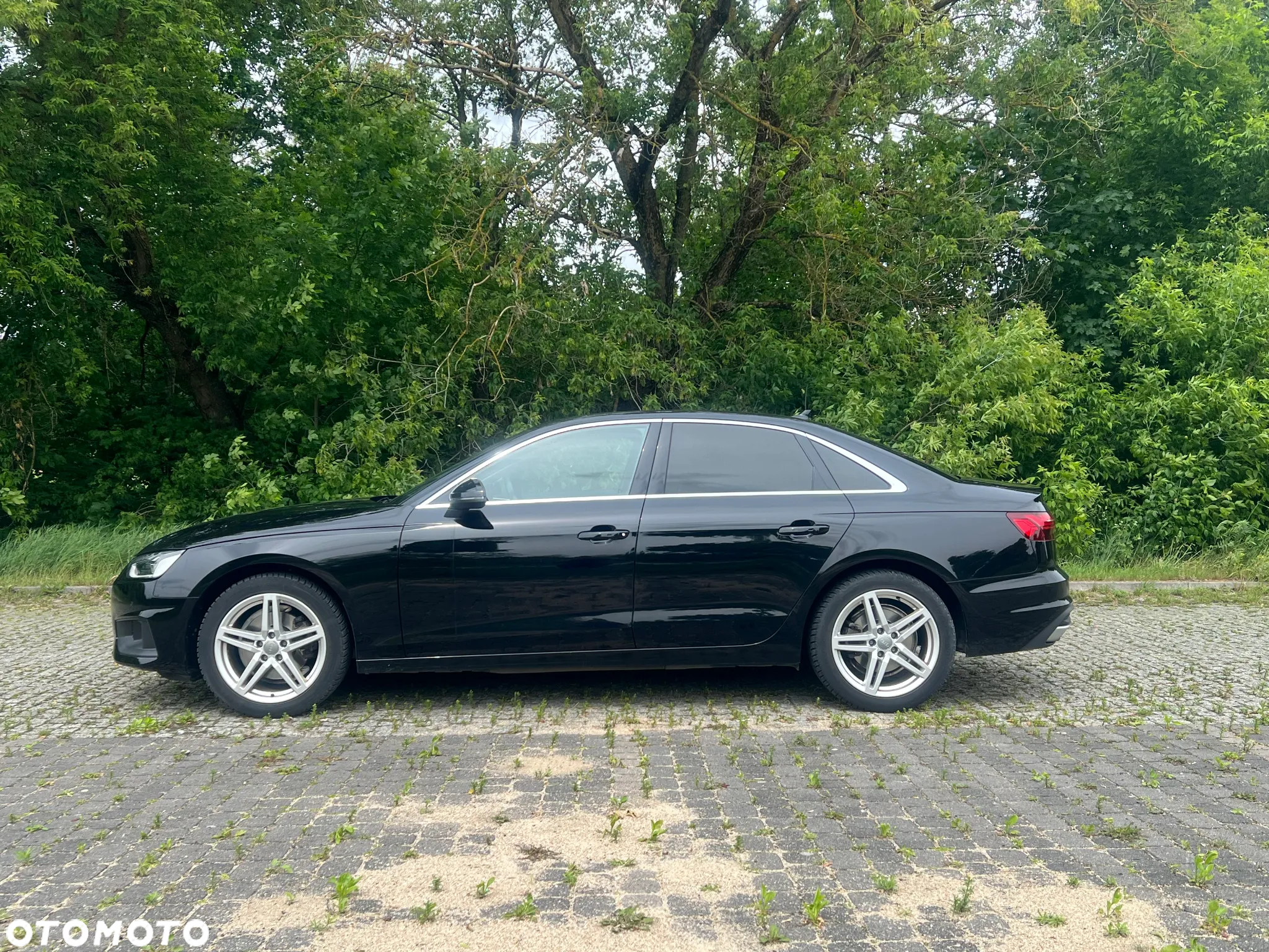 Audi A4 35 TFSI S tronic - 4