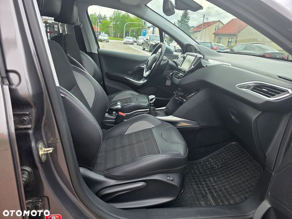 Peugeot 2008 e-HDi FAP 115 STOP & START Allure - 13