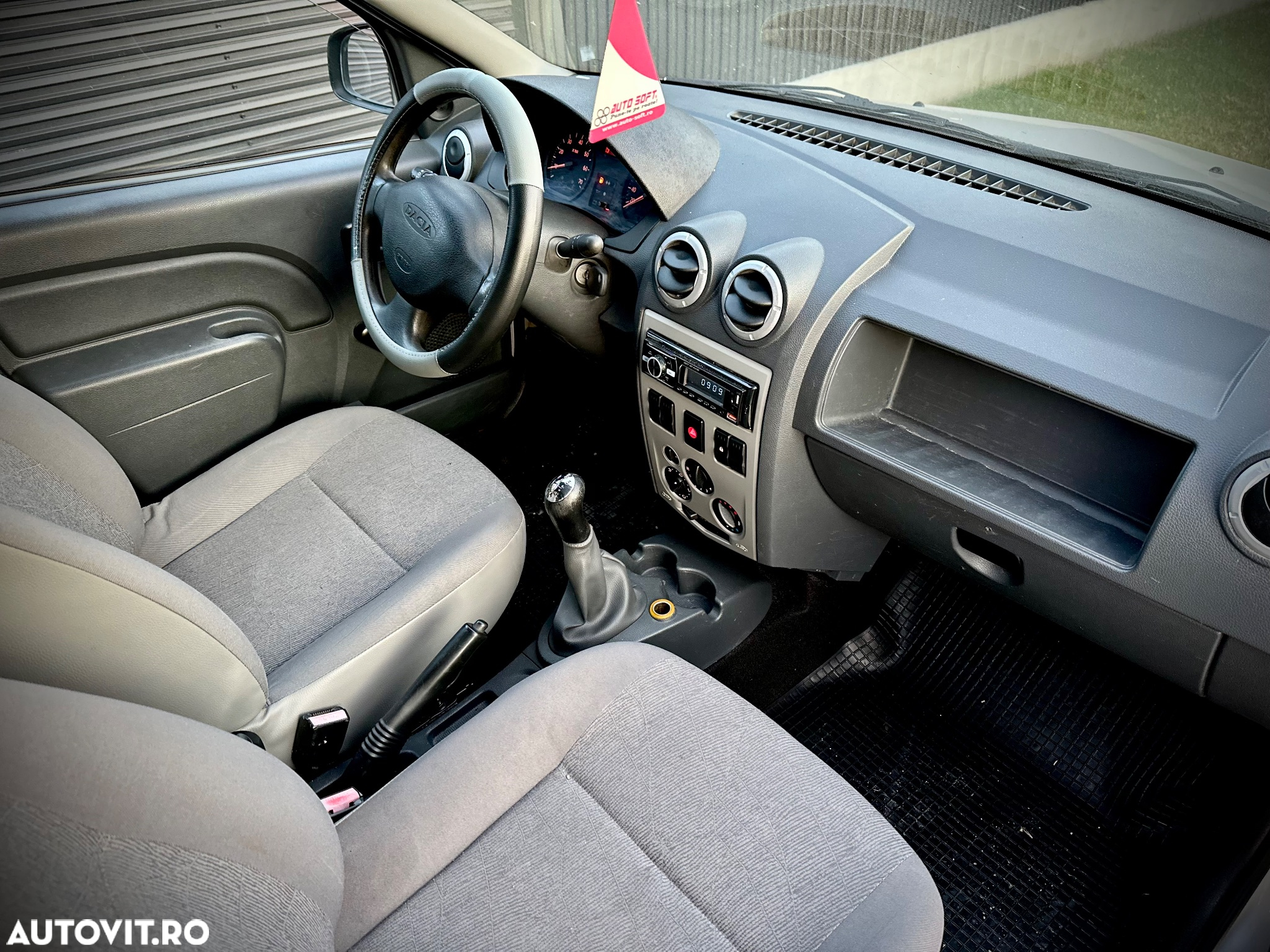 Dacia Logan Van - 20