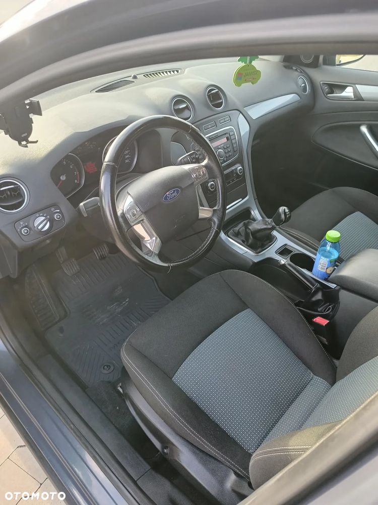 Ford Mondeo 2.0 FF Trend - 4