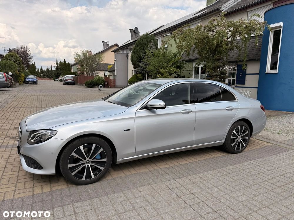 Mercedes-Benz Klasa E - 1