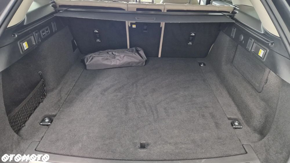 Land Rover Range Rover Velar D200 S - 13