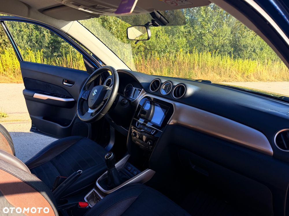 Suzuki Vitara 1.6 Premium 2WD - 6