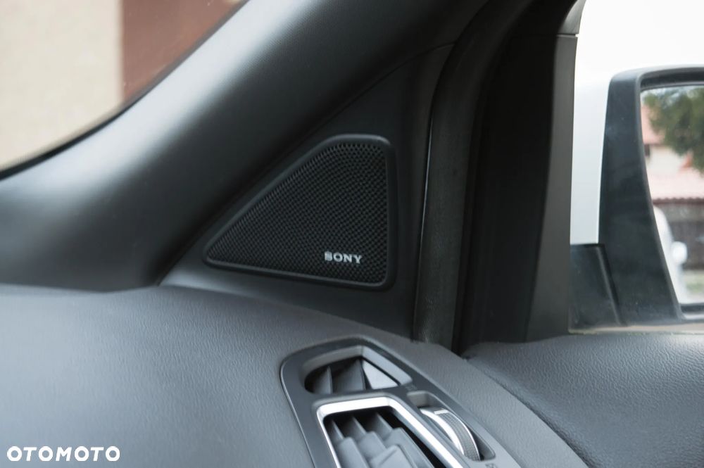 Ford Kuga 2.0 TDCi 4x4 ST-Line - 26