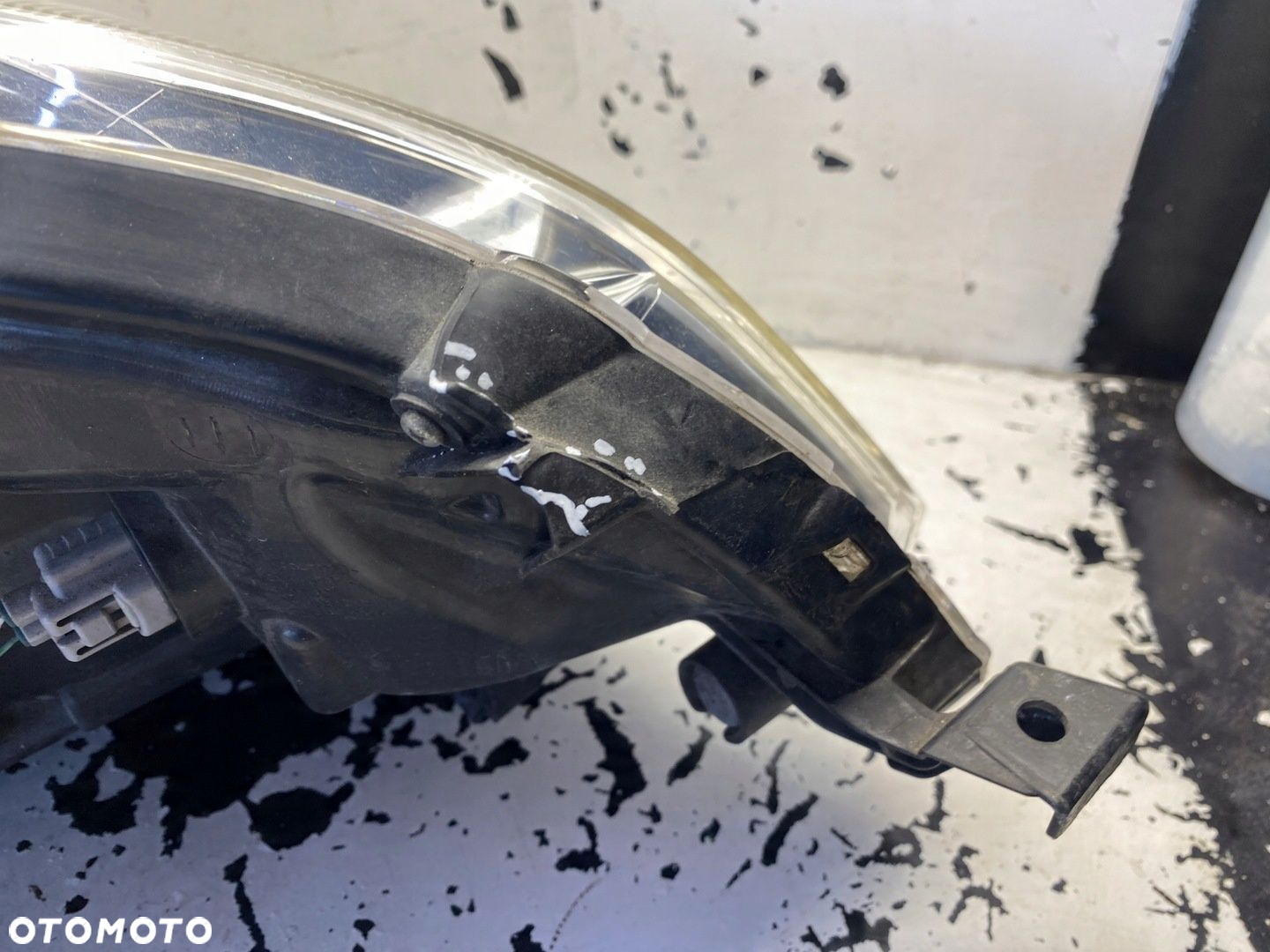 TOYOTA VERSO S LAMPA LEWY PRZÓD - 9