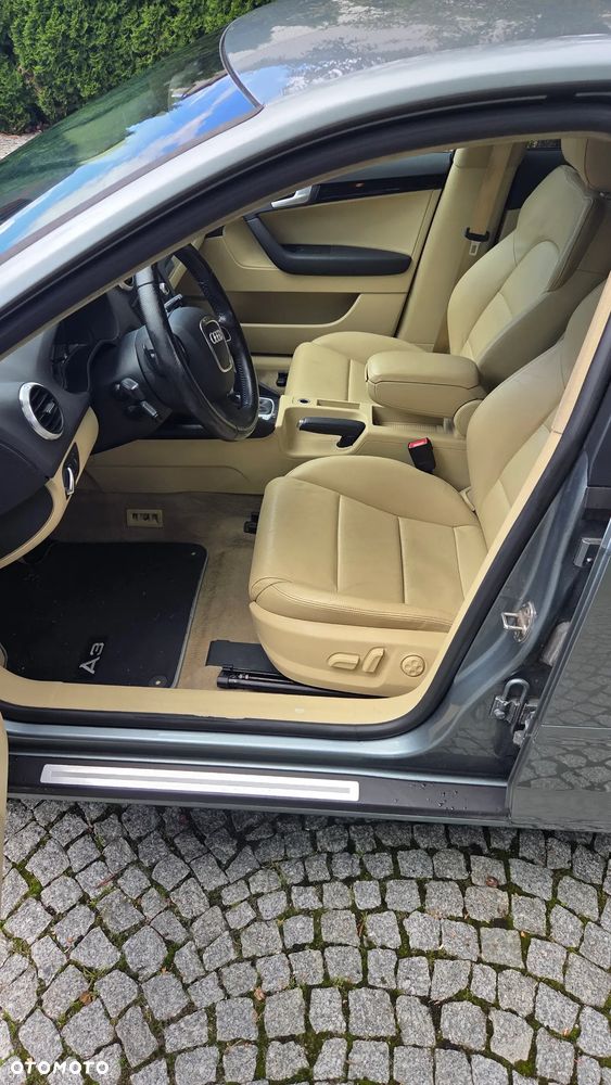 Audi A3 Sportback 3.2 quattro (DSG) S tronic Ambition - 6