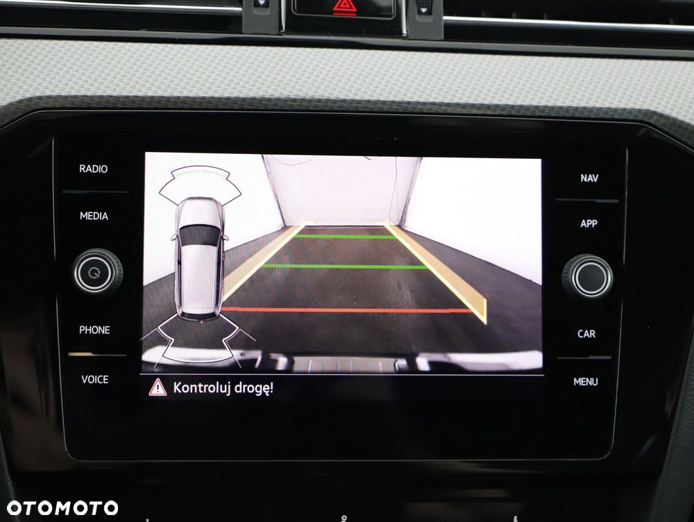 Volkswagen Passat Alltrack - 14