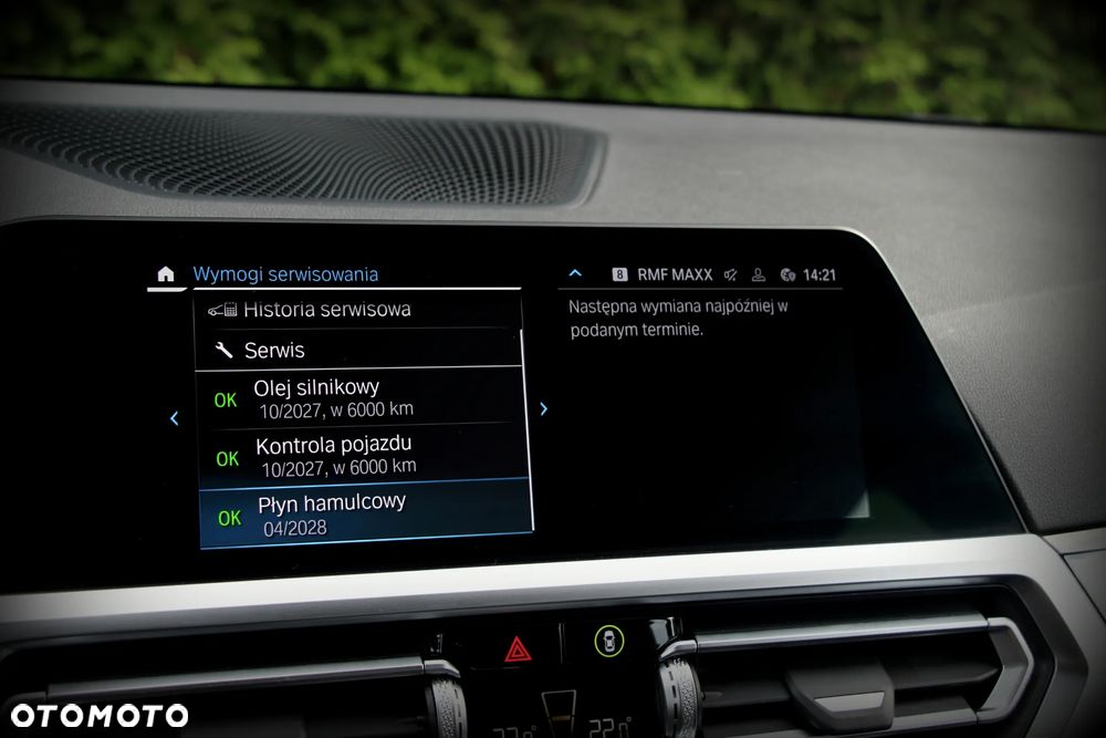 BMW Seria 3 330e Sport Line - 30