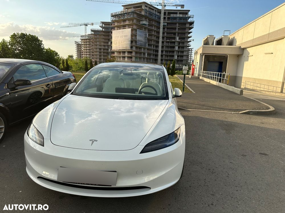 Tesla Model 3 AWD Long Range - 6