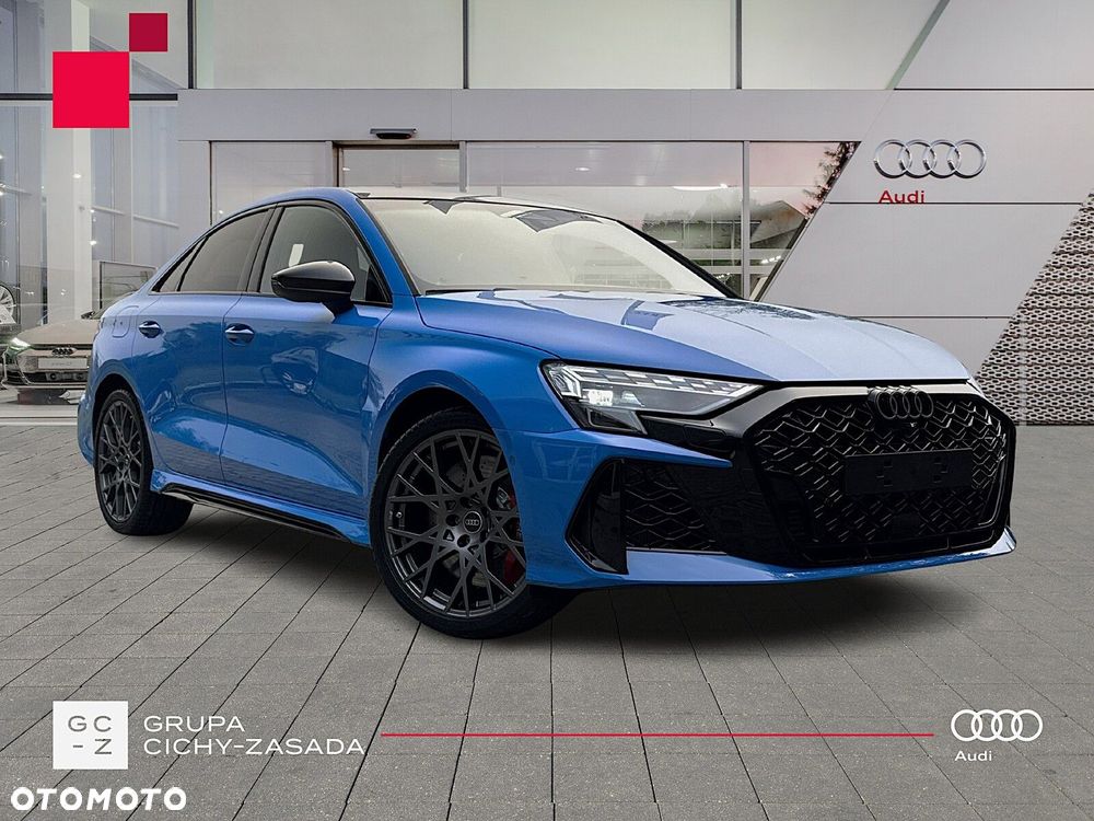 Audi RS3 Limousine - 2