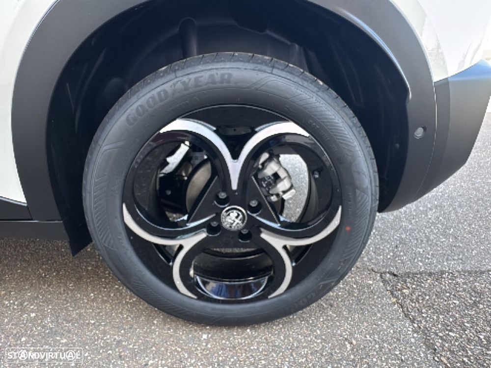 Alfa Romeo Junior 1.2 Speciale eDCT6 - 11