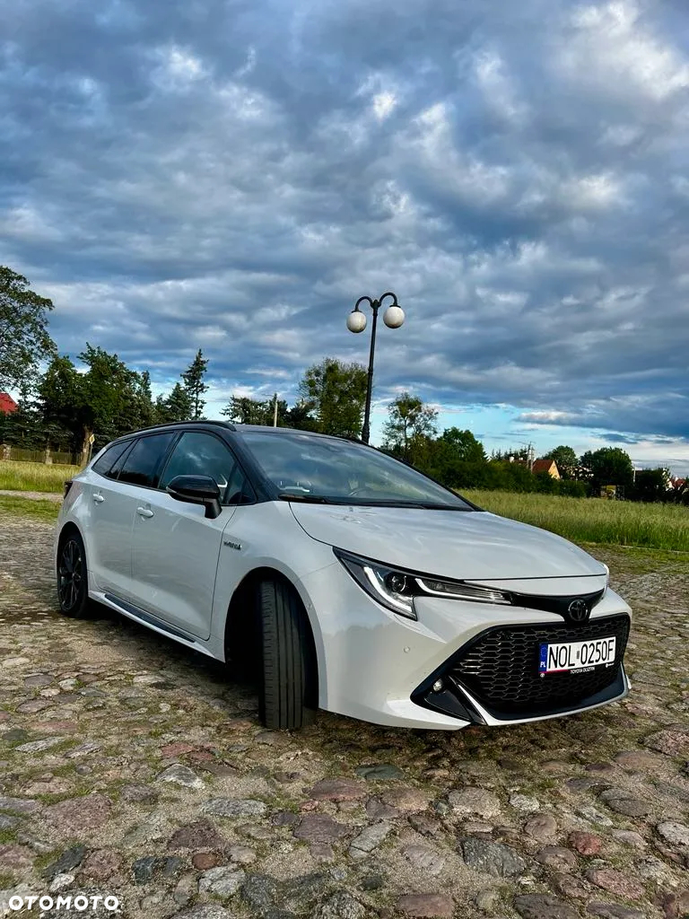 Toyota Corolla - 5