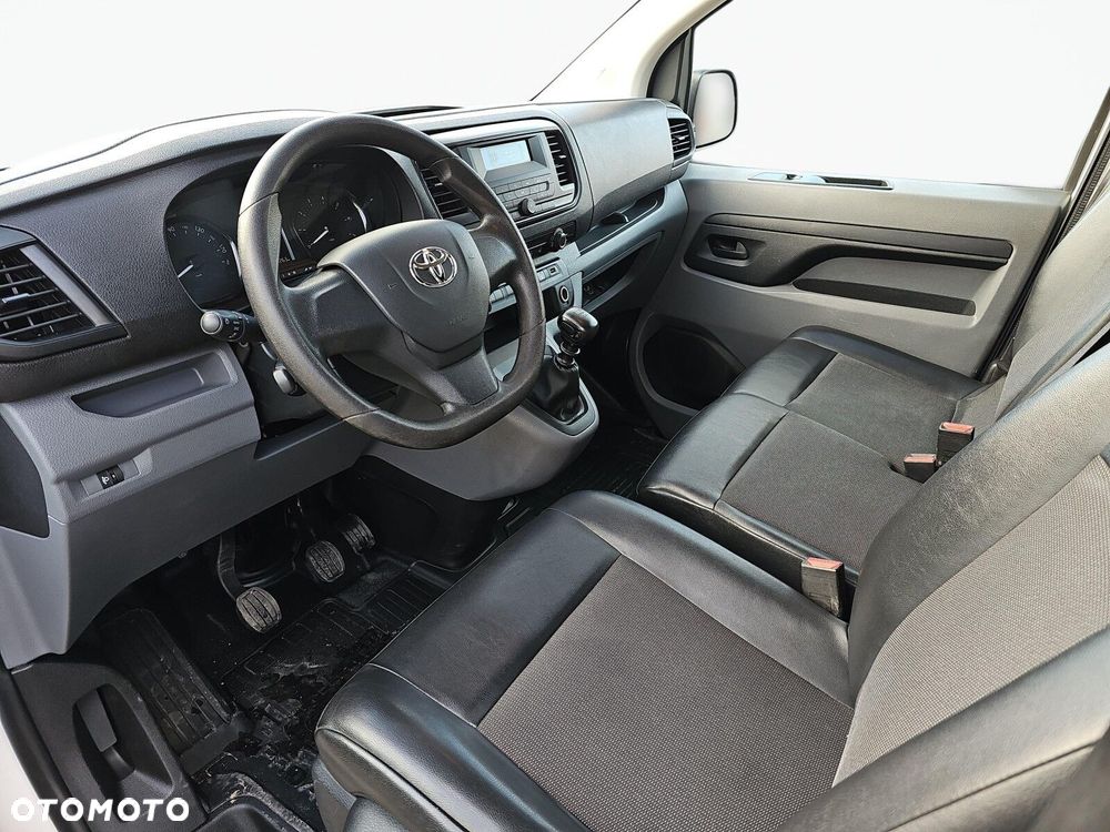 Toyota ProAce - 13