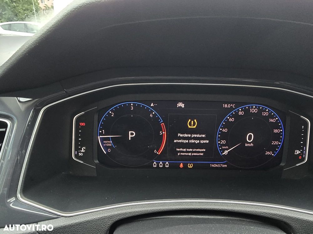 Volkswagen T-Roc 2.0 TDI SCR IQ.DRIVE - 12