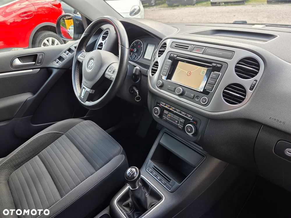 Volkswagen Tiguan - 20